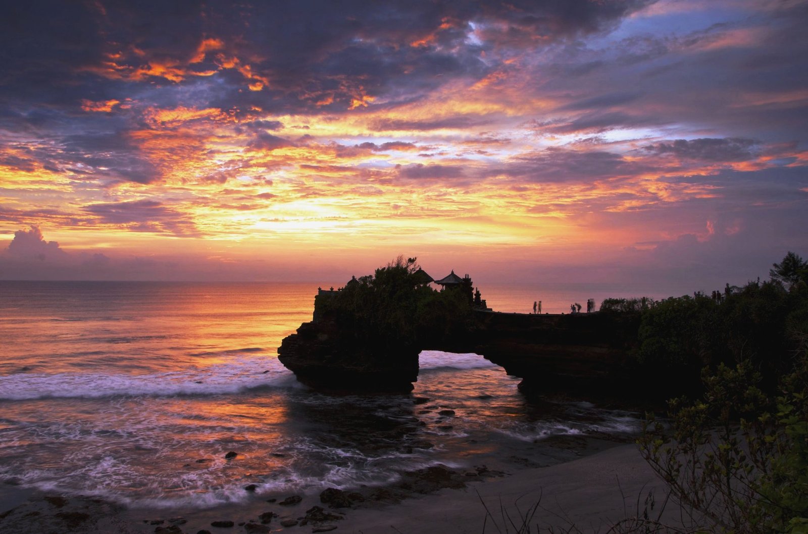 Đền và ruộng bậc thang Bali